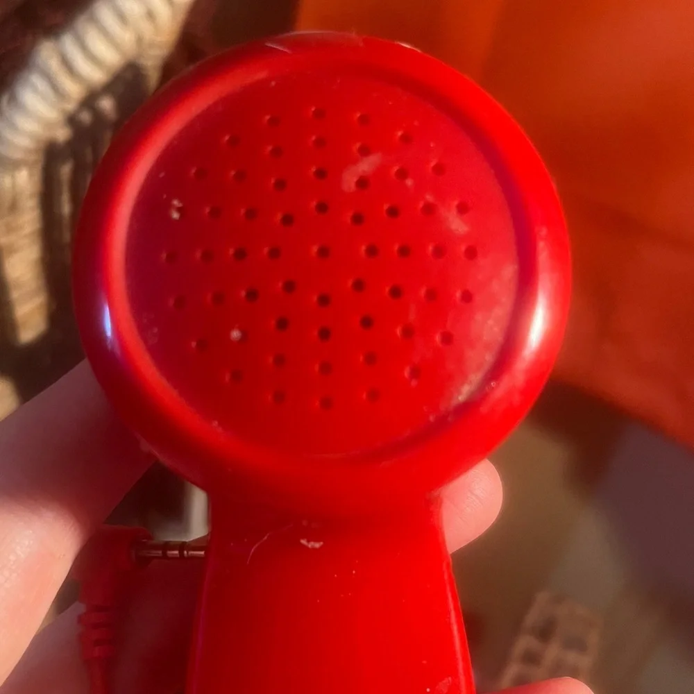 Fred Bright Red Novelty Phone Handset used see how ti plug in